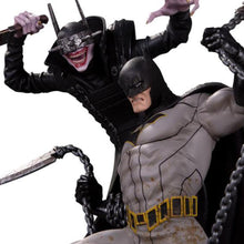 Load image into Gallery viewer, Dark Knights Metal: The Batman Who Laughs Vs. Batman Battle Statue