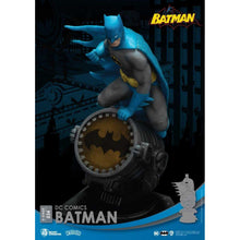 Load image into Gallery viewer, DC Comics Staging Your Dreams D-Stage DS-034 Batman with Light Up Bat-Signal Statue
