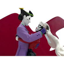 Load image into Gallery viewer, Batman Adventures Joker &amp; Harley Quinn "Wedding Cake Topper" Style Statue

