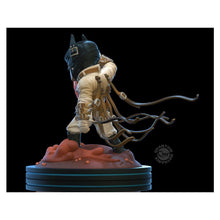 Load image into Gallery viewer, Batman: Last Knight on Earth Q-Fig Elite Batman Figure
