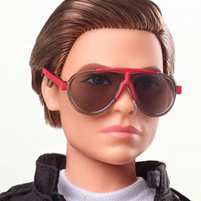Load image into Gallery viewer, Diana Prince &amp; Steve Trevor Barbie Signature Collector Doll Giftset from Wonder Woman 1984
