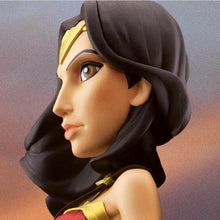 Load image into Gallery viewer, Wonder Woman Movie Wonder Woman Collectible Vinyl Figure
